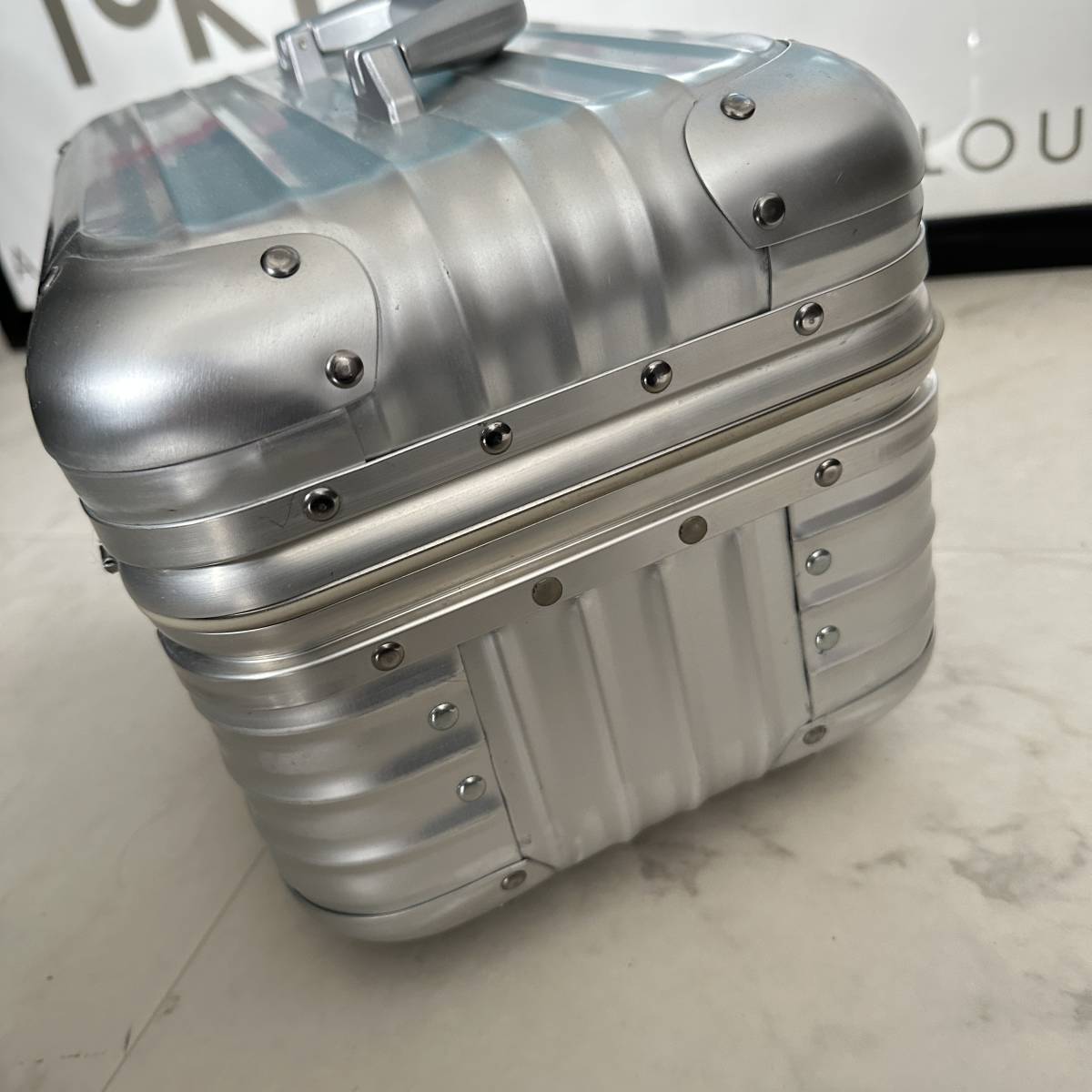 [ prompt decision / immediate payment ]! beautiful goods!TSA lock! RIMOWA Rimowa TOPAS topaz beauty case make-up box accessory great number 928.38 genuine article 