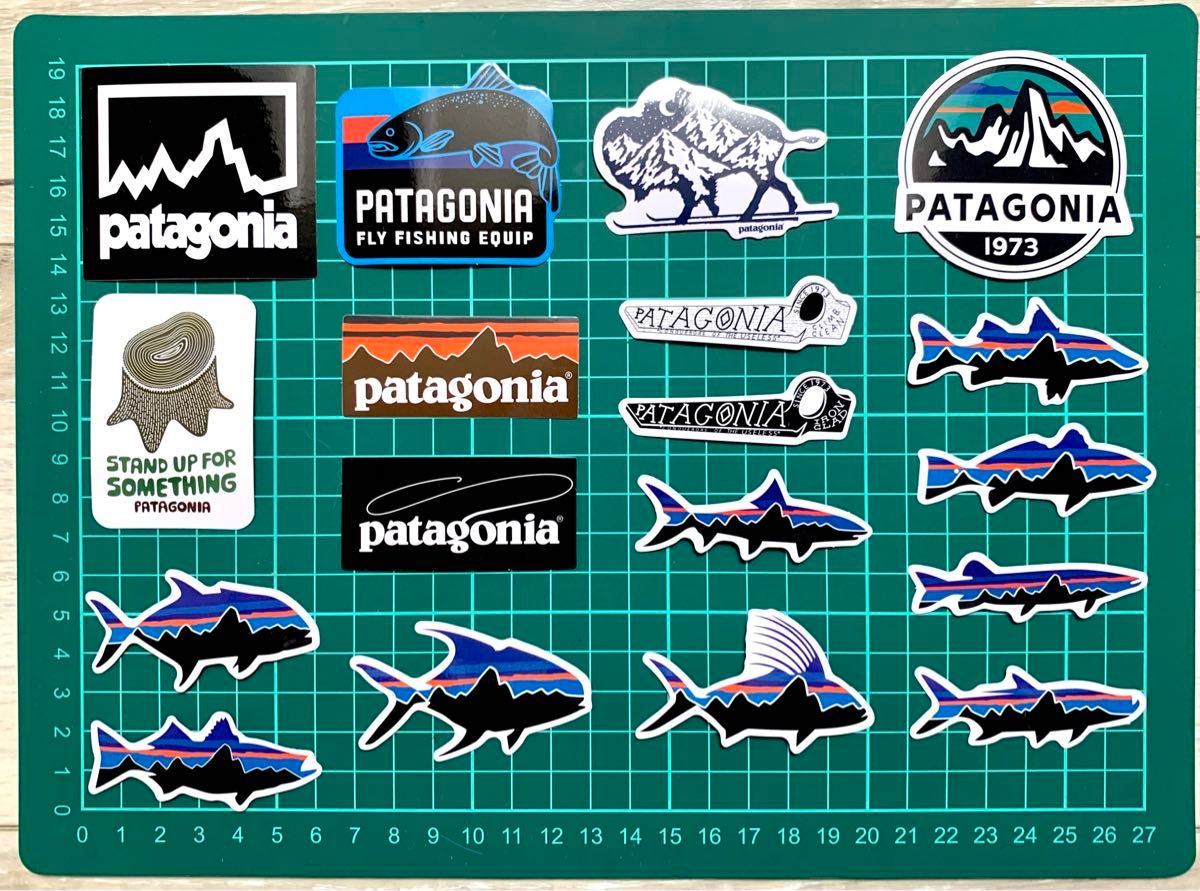 パタゴニア　アウトドア　キャンプ　防水ステッカーまとめ30枚セット