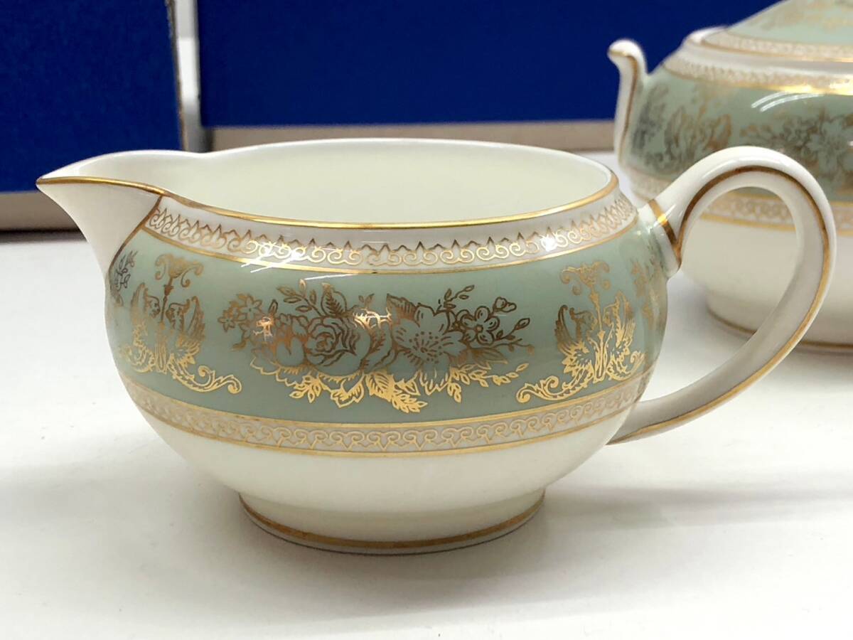 242-20　【新品未使用】WEDGWOOD ウェッジウッド ミルクピッチャー シュガーポット / HADDON HALL ハドンホール カップ セット_画像4