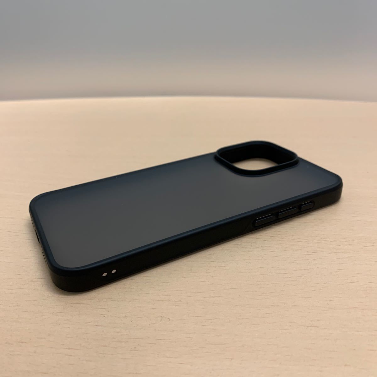 y022201m CASEKOO iPhone 15 Pro Max ケース 耐衝撃 滑り止め 指紋防止 米軍MIL規格 マット仕上げ ストラップホール付き 黄変防止