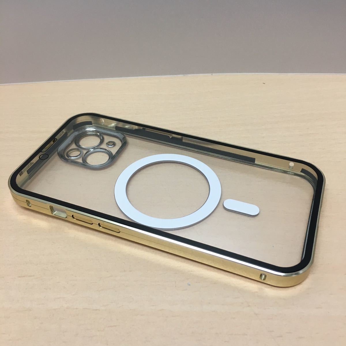 y022603fm iPhone 14 用 ケース 両面ケース＋マグセーフ対応 一体型 レンズ保護カバー 両面　強化ガラス　ゴールド_画像3