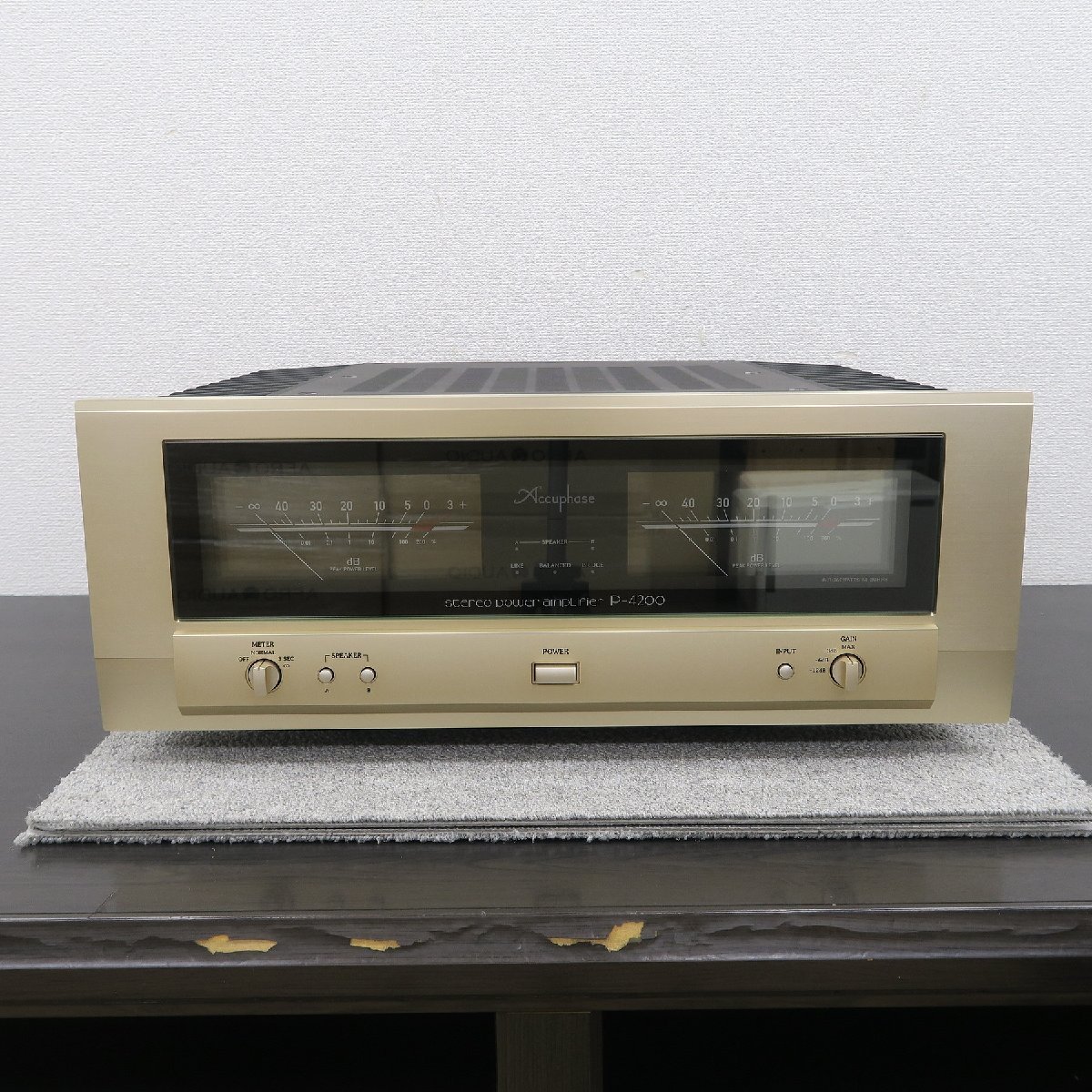 【Bランク】Accuphase P-4200 パワーアンプ アキュフェーズ @57388の画像1