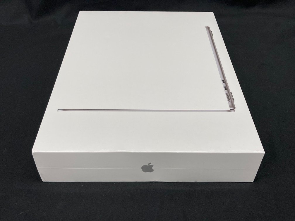 Apple MacBook Air M2チップ搭載13インチ A2681　未開封【CBAF2031】_画像4