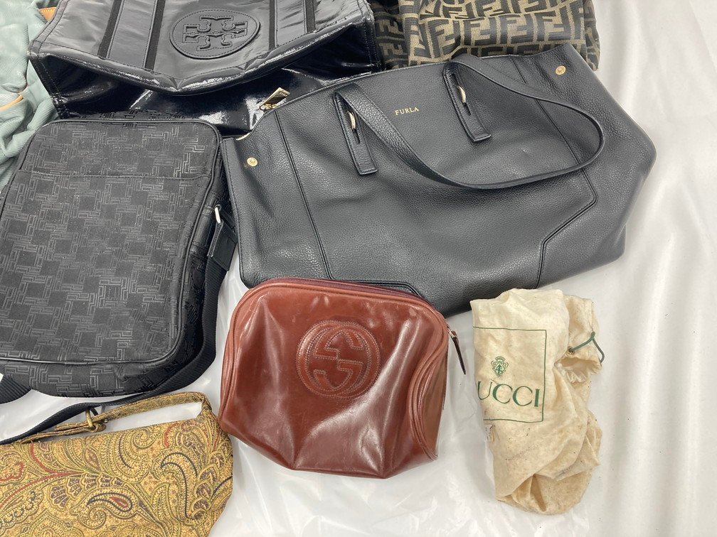 Louis Vuitton / FENDI / GUCCI / TORY BURCH / FURLA ほか バッグ ポーチ 10点まとめ【CBAJ6001】_画像6