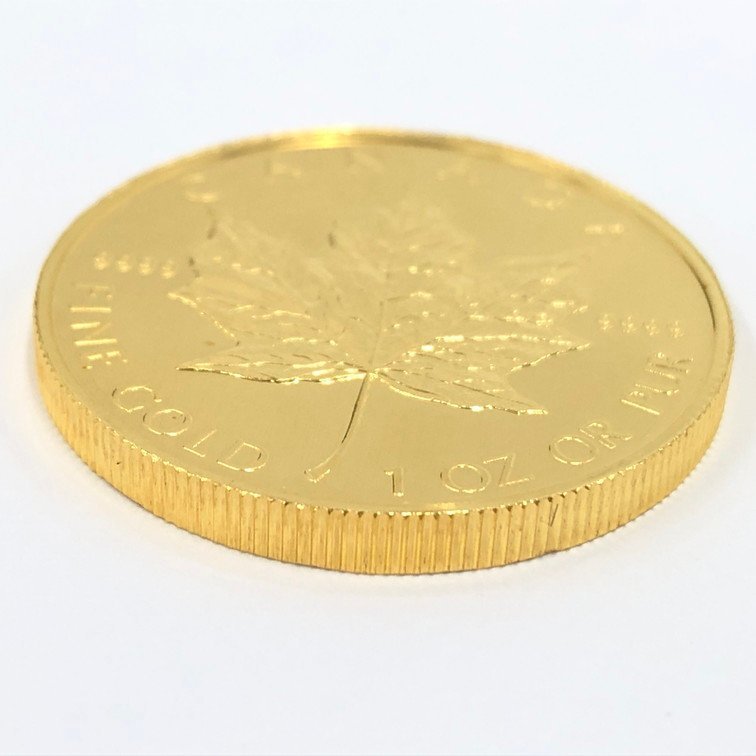 K24　金貨幣　カナダ　メイプルリーフ金貨　50ドル　重量31.1g【CBAB6008】_画像4