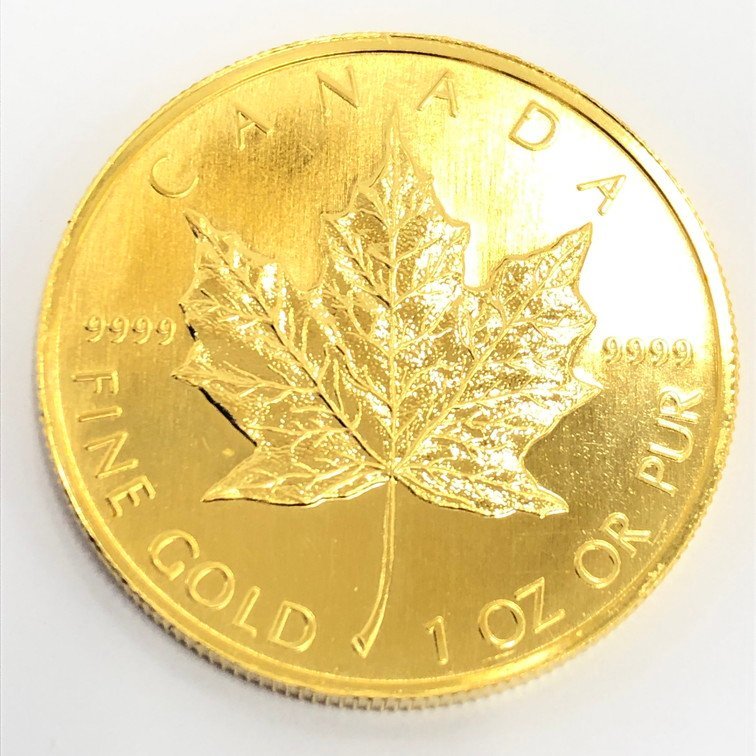 K24　金貨幣　カナダ　メイプルリーフ金貨　50ドル　重量31.1g【CBAB6008】_画像2