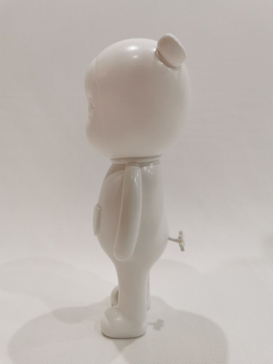 【模写】奈良美智 Yoshitomo Nara Dorami-chan White Acrylic Fiberglass 20CM _画像3