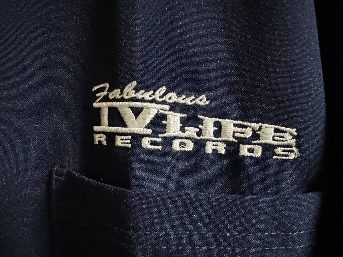 lV LIFE RECORDS 激レア　半袖ポリエステルシャツ　Mafia lV Life OG TRAY DEE 中古古着　美品　濃紺　刺繍　マフィアフォーライフ_画像1