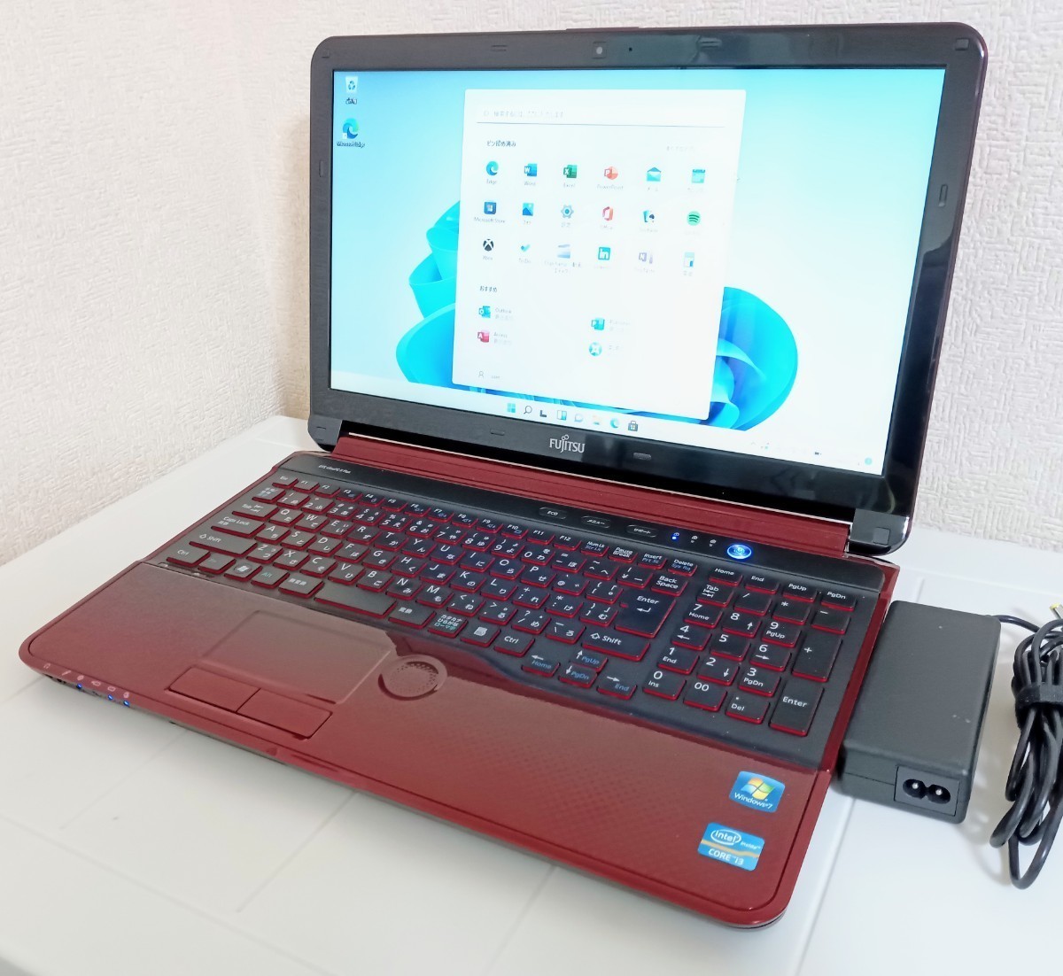 ◆ Win11搭載◇Office2021導入済み◇富士通 LIFEBOOK AH54/E Core i3 2330M 2.2GHz/4GB/640GB/15.6インチ/DVD±RW◆_画像1