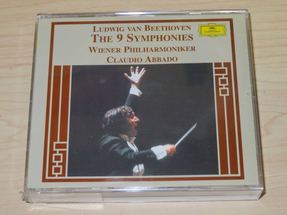 ◆独グラモフォン：ベートーヴェン 交響曲全集 クラウディオ・アバド指揮 ウィーンフィル CD5枚組 輸入盤 プラケース破損品の画像1