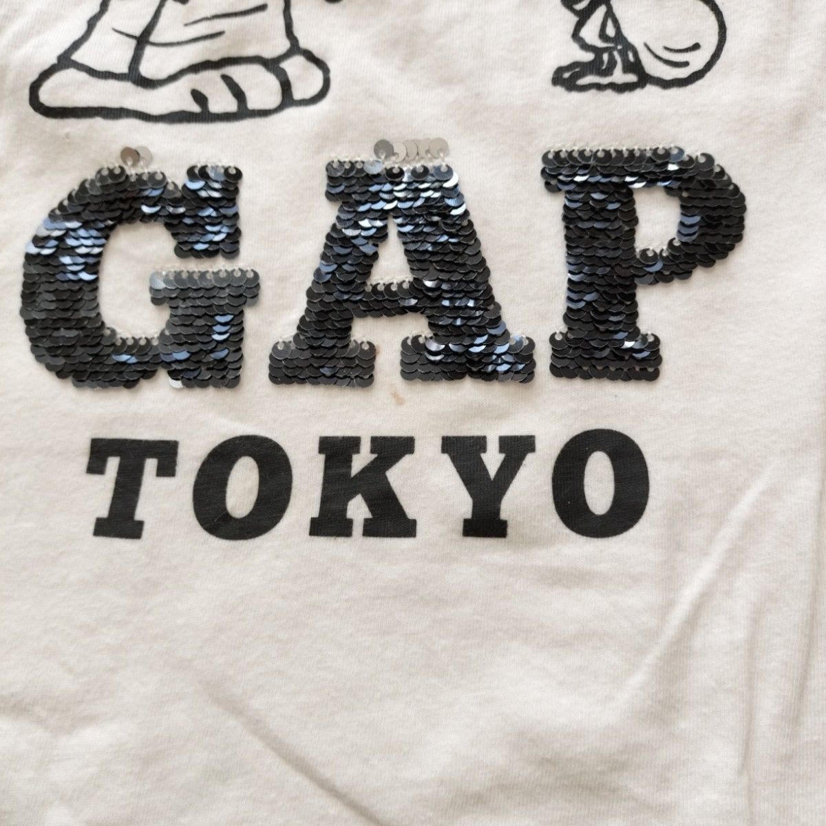 最終値下げ！GAP 130cm スパンコール　スヌーピー　半袖Tシャツ