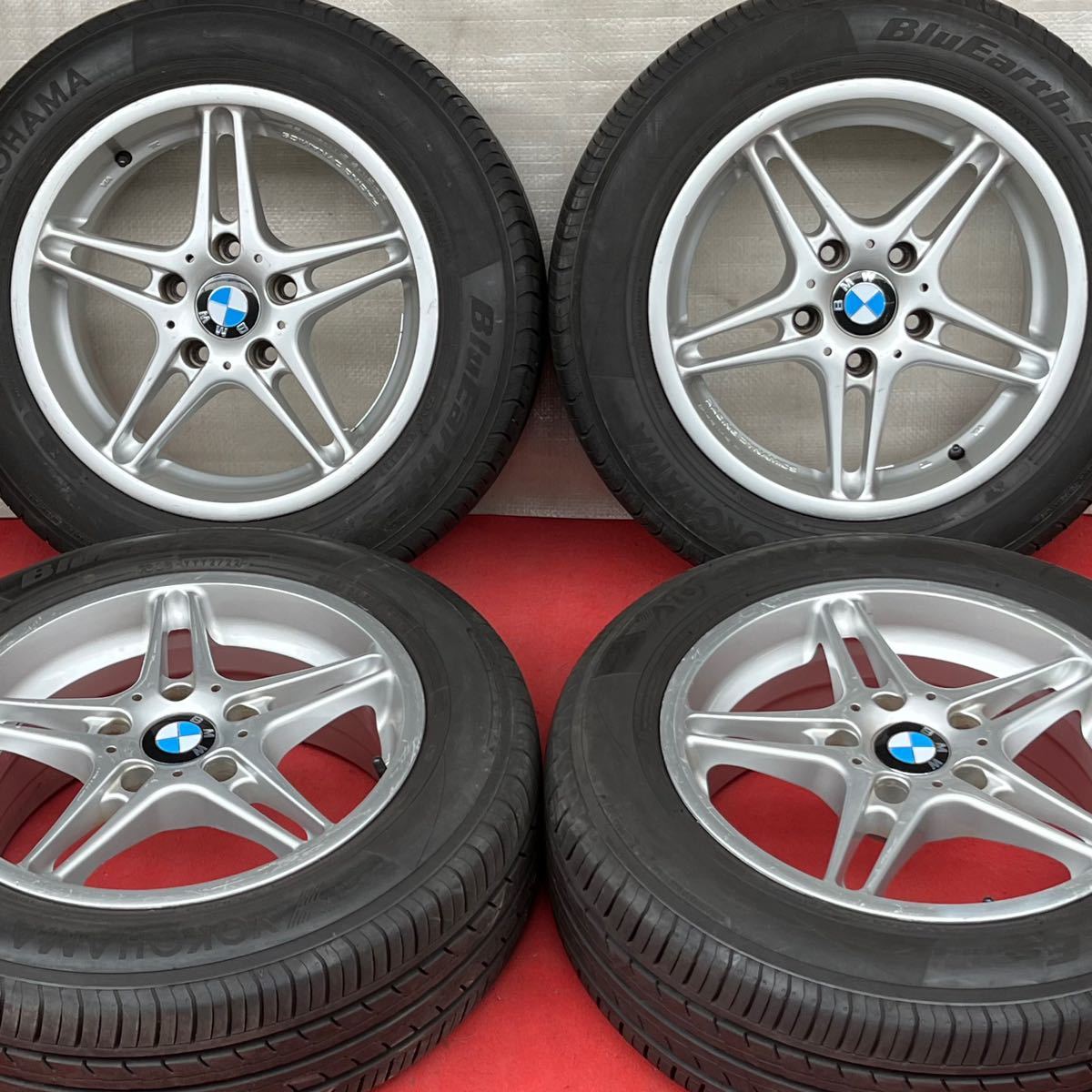 22年式の60%溝有。RACING DYNAMICS RD3 社外 16インチ×7J＋34 PCD120 5穴YOKOHAMA 205/60R16ラジアル4本。BMW 3シリーズ E90 E91 等へ_画像1