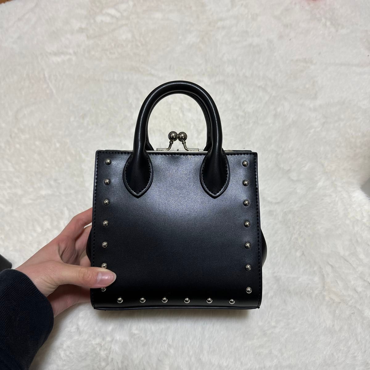 moussy マウジー　ハンドバッグ　がま口バッグ　　　ブラック　ミニバッグ