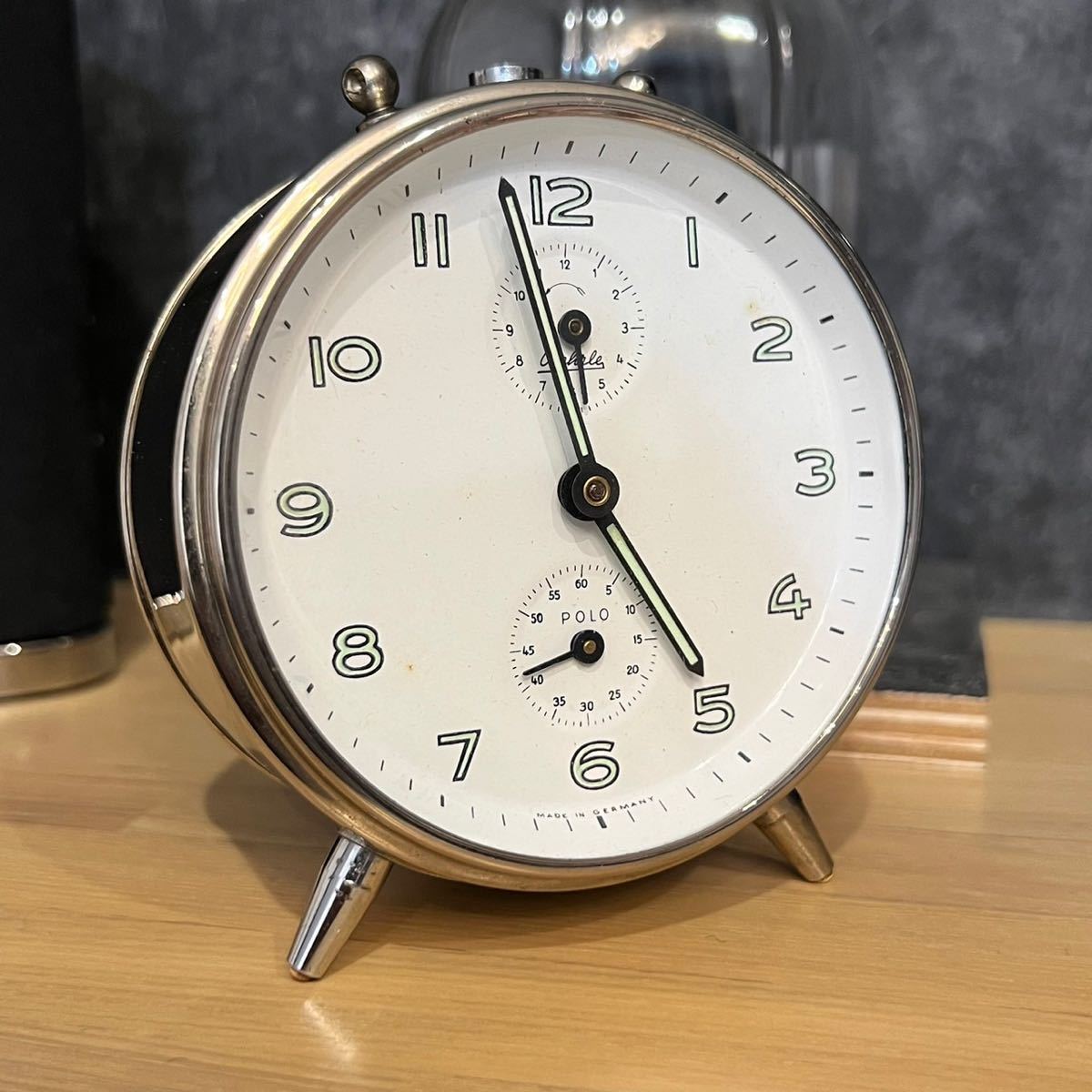 【即決】ドイツ製 wehrle ウエラ社 昭和レトロ 目覚まし時計 ゼンマイ式 アンティーク ヴィンテージ インテリア 手巻き 置き時計の画像2