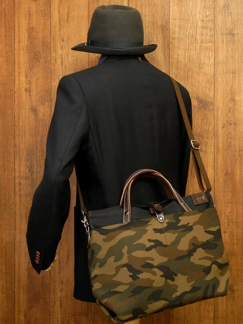 [ build-to-order manufacturing & free shipping ] firmly independent! camouflage × canvas × leather material. shoulder bag * black black 8 number kuro made in Japan hand made original leather cow leather keep hand 