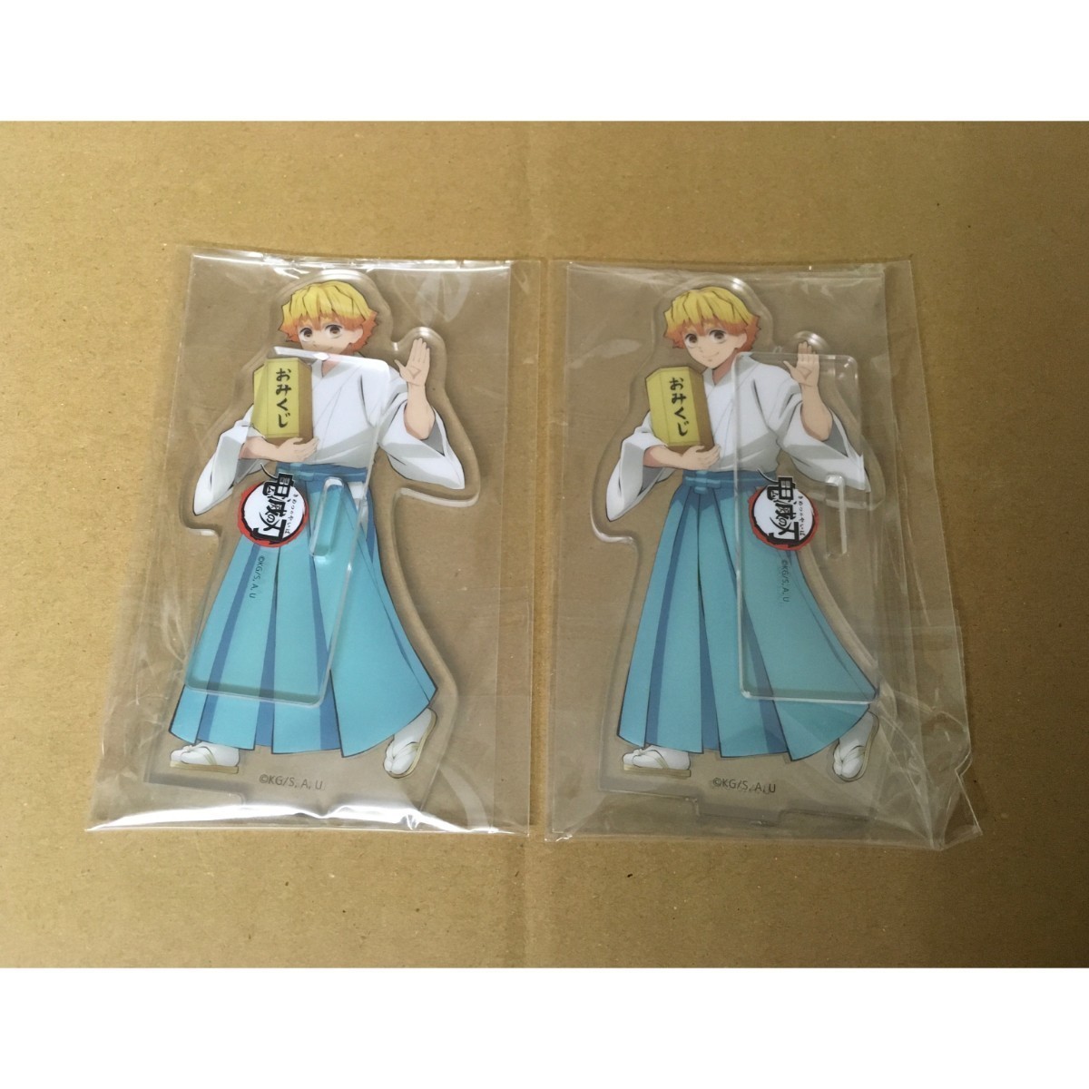 送料込 未使用 C101 鬼滅の刃 ランダム アクリルスタンド 我妻 善逸 セット ぜんいつ アクスタ ufotable cafe 謹賀新年 炭治郎たちと初詣_画像2