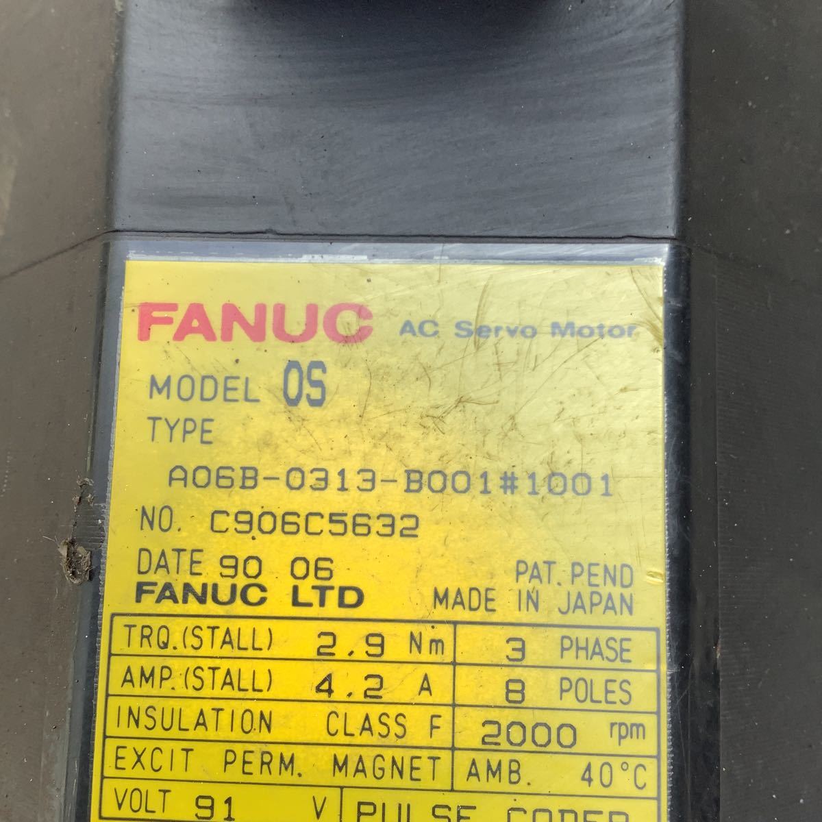 FANUC ACサーボーモーター『モデル0S』中古品未確認現状渡して品です(注意モーター後方赤色のエンコーダーカバーヒビ有り)写真掲載有り