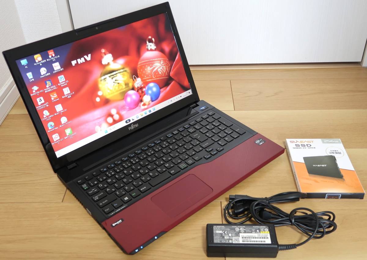 ★超美品★Core i7-3632QM/新品256GB SSD/8GBメモリ/ブルーレイドライブ/Windows 11★富士通LIFEBOOK AH45/J 希少アルマイトレッド★_画像9