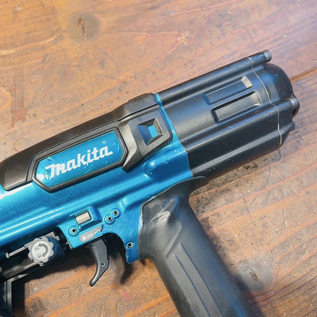 7日保証・整備済】消耗部品多数交換済 マキタ AR411HR 高圧 41mm 7日保証・整備済】消耗部品多数交換済 マキタ AR411HR 高圧 41mm