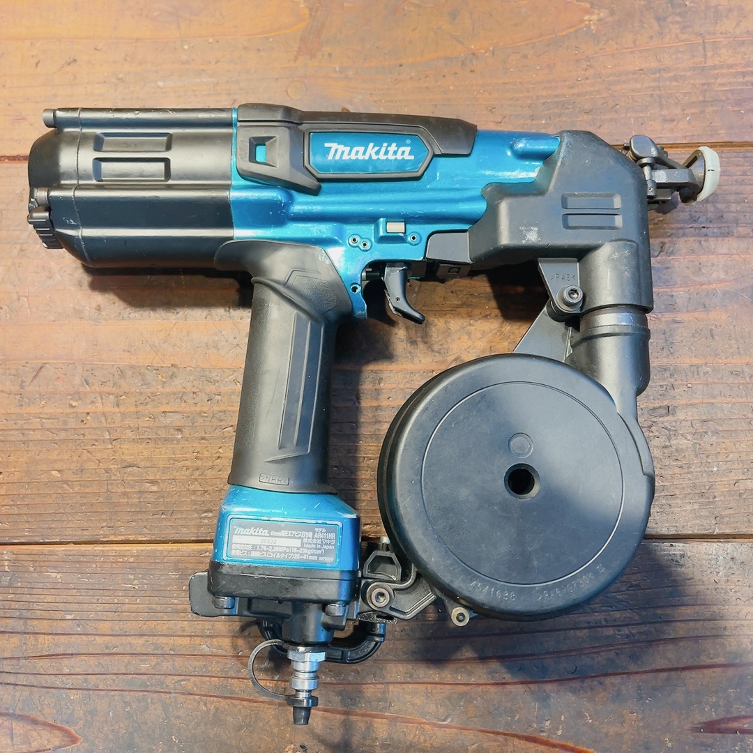 7日保証・整備済】消耗部品多数交換済 マキタ AR411HR 高圧 41mm 7日保証・整備済】消耗部品多数交換済 マキタ AR411HR 高圧 41mm