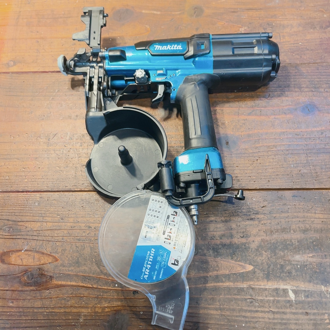 7日保証・整備済】消耗部品多数交換済 マキタ AR411HR 高圧 41mm 7日保証・整備済】消耗部品多数交換済 マキタ AR411HR 高圧 41mm