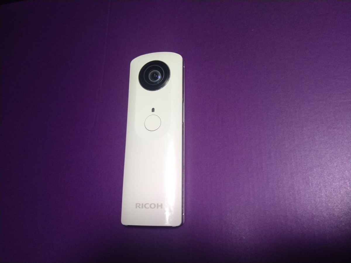 RICOH THETA 天球カメラ 全天球カメラ デジタルカメラ ホワイト_画像3