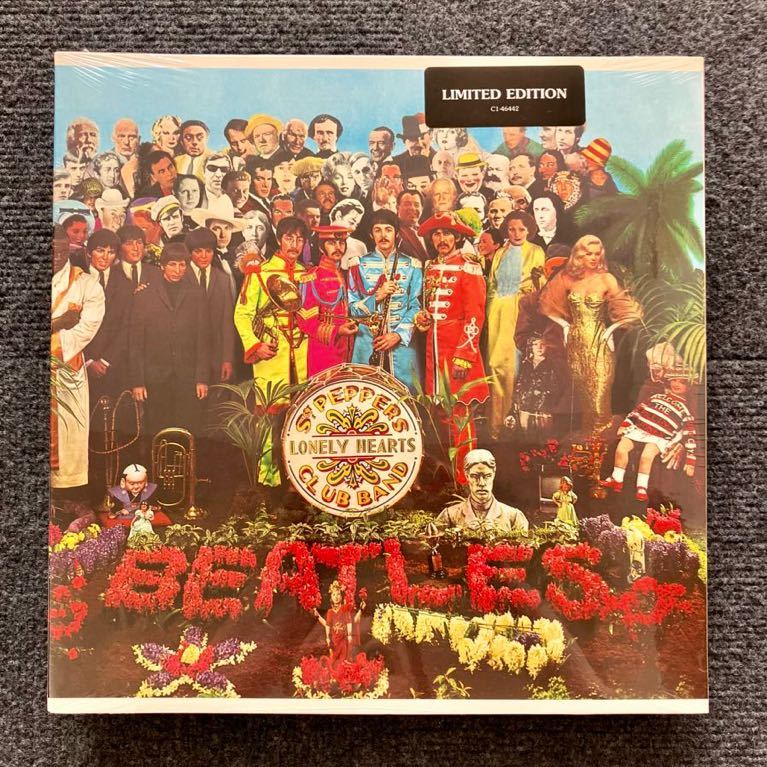  rare unopened dead stock shield stereo 90\'s DIGITAL MASTER LP Beatles BEATLES record 0077774644211 SGT. PEPPERS 077774644211