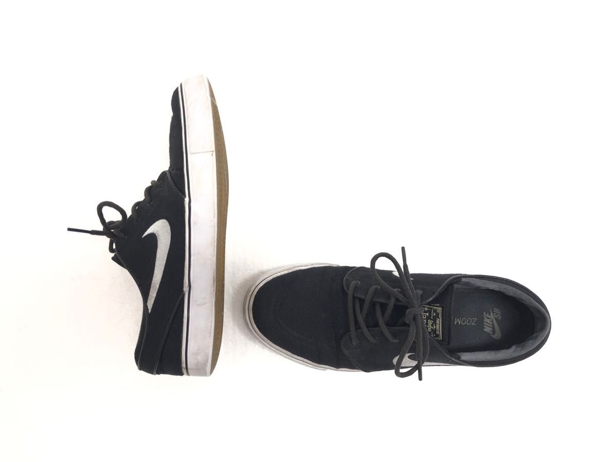 NIKE《ナイキ》STEFAN JANOSKI CNVS 26