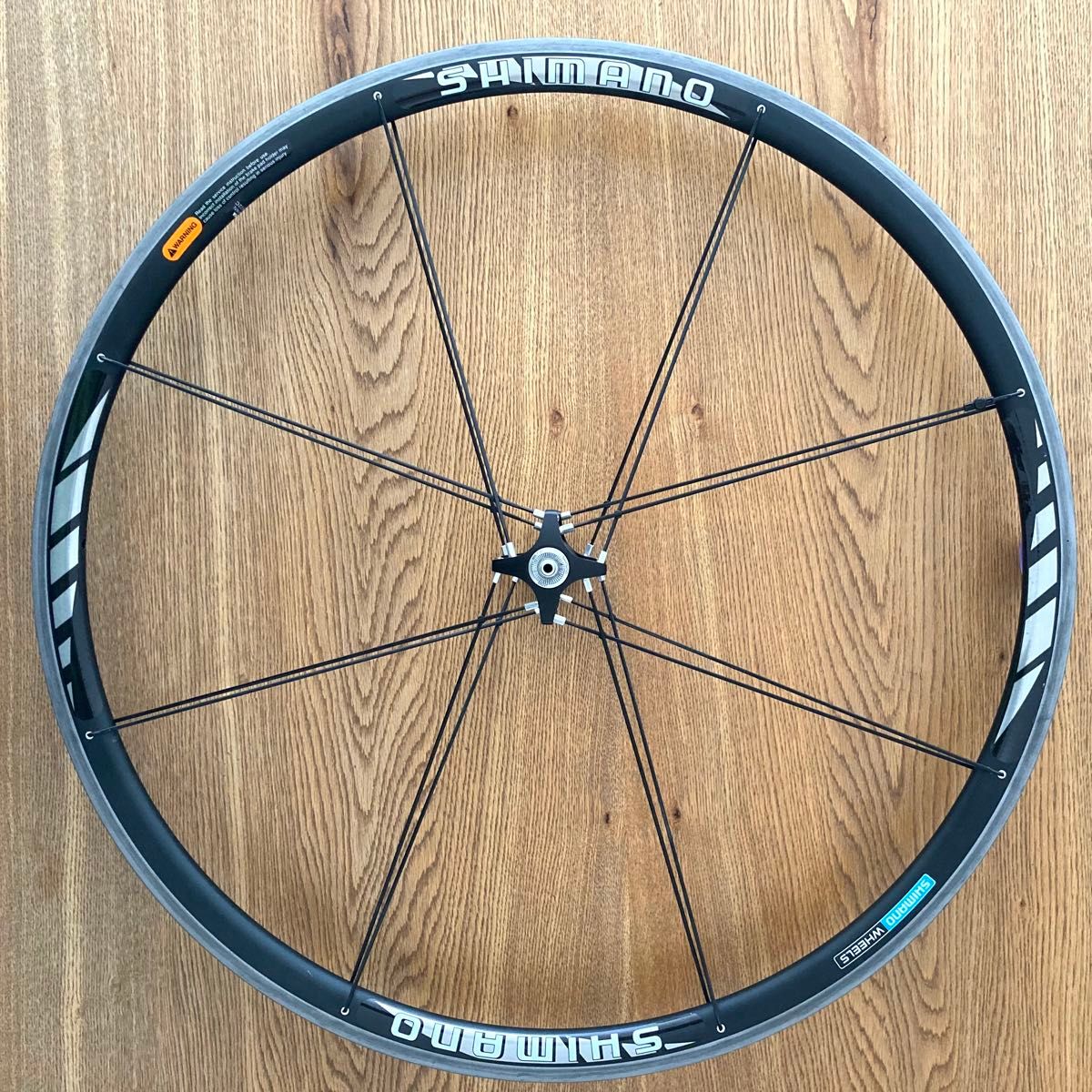 シマノ初代完組ホイール】WH-7701 8/9/(10)s 前後輪セット シマノ初代完組ホイール】WH-7701 8/9/(10)s 前後輪セット
