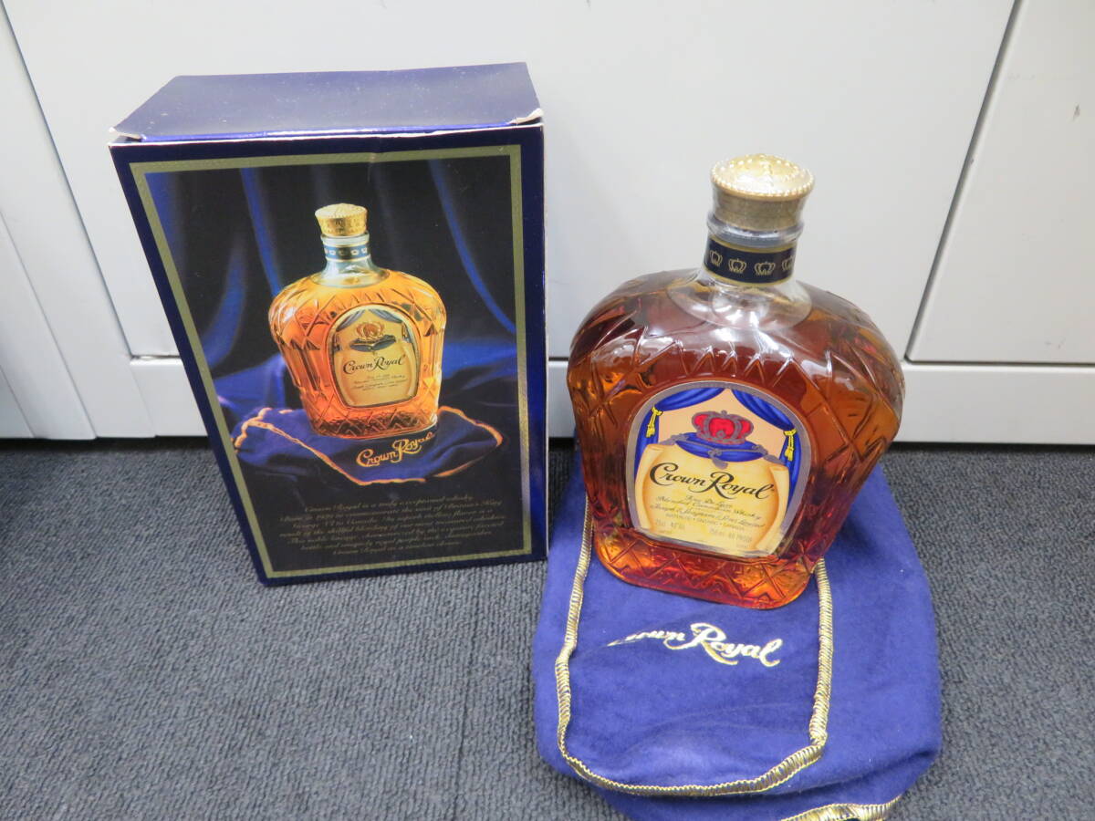 ■□74658 Crown Royal クラウン ロイヤル　ウイスキー 40% 750ml 未開栓□■_画像1