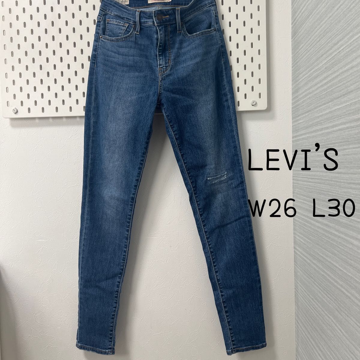 レディースデニム　LEVI'S W26 L30  SKINNY スキニーリーバイス　ストレッチ　古着　 ジーパン