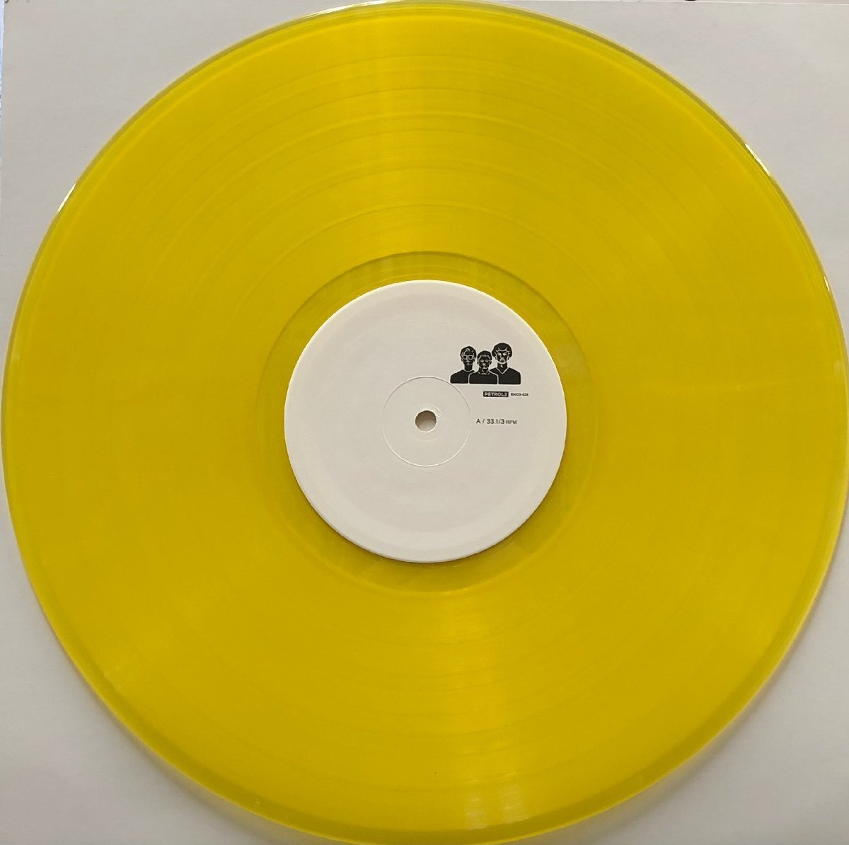 ペトロールズ PETROLZ / Ggkknrssstw (Yellow Vinyl) (Enndisc, ENCD-42X, LP+CD)_画像3