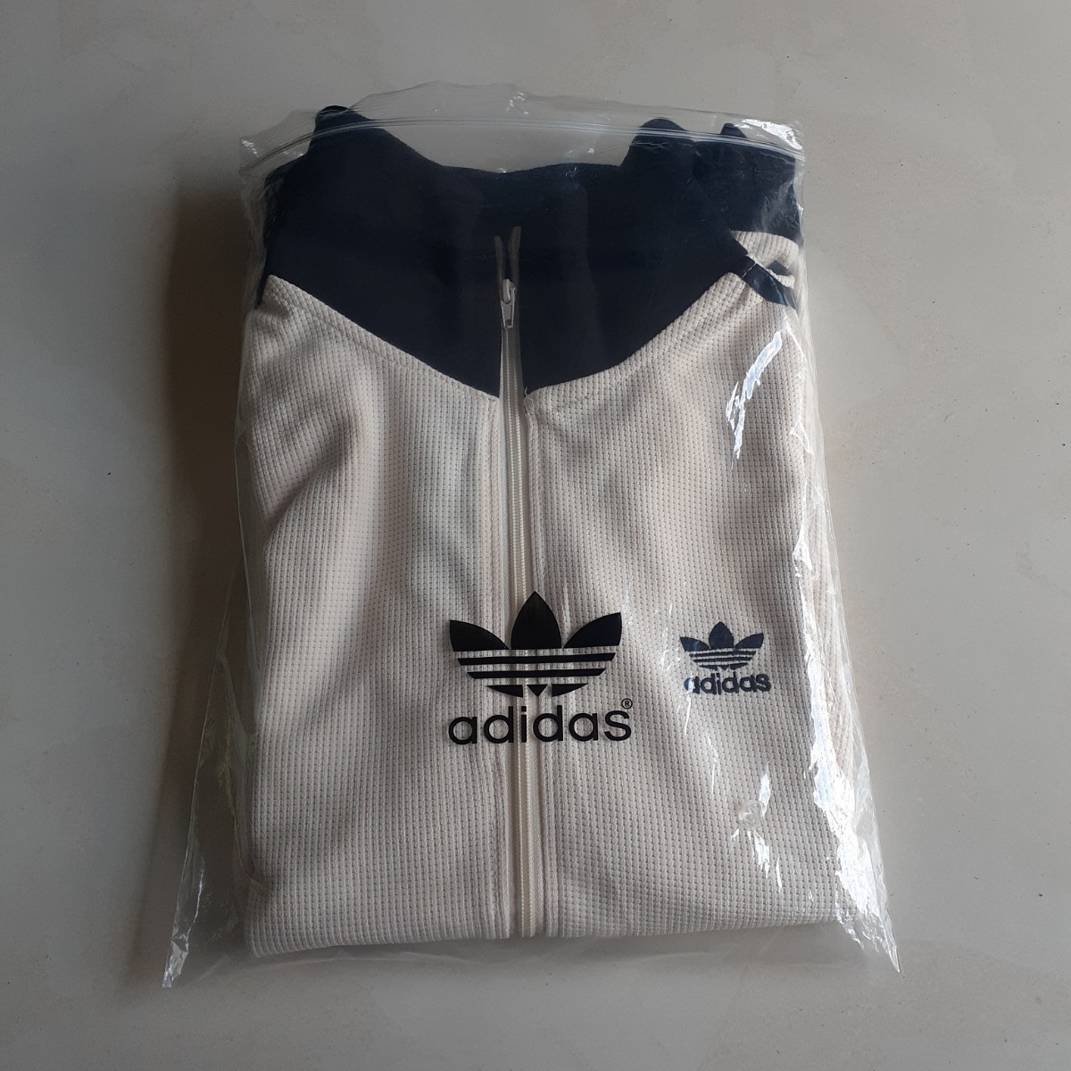 adidas ワッフルトラックジャケット Mサイズ|Yahoo!フリマ(旧 adidas ワッフルトラックジャケット Mサイズ|Yahoo!フリマ(旧
