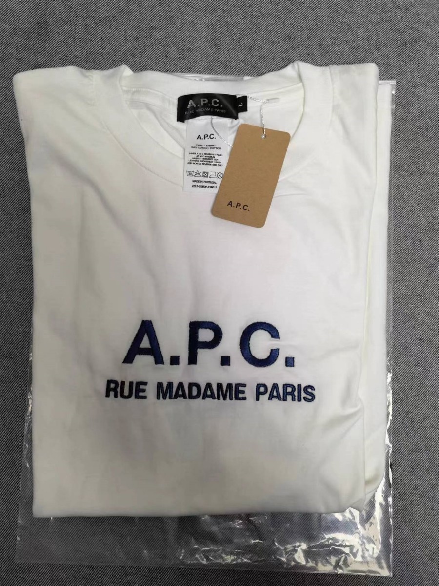 APC アーペーセー 刺繍ロゴ　A.P.C 半袖Tシャツ コットン アー ペーセーロゴプリント入り ホワイト ブランド 新品未使用 XSサイズ 男女兼用