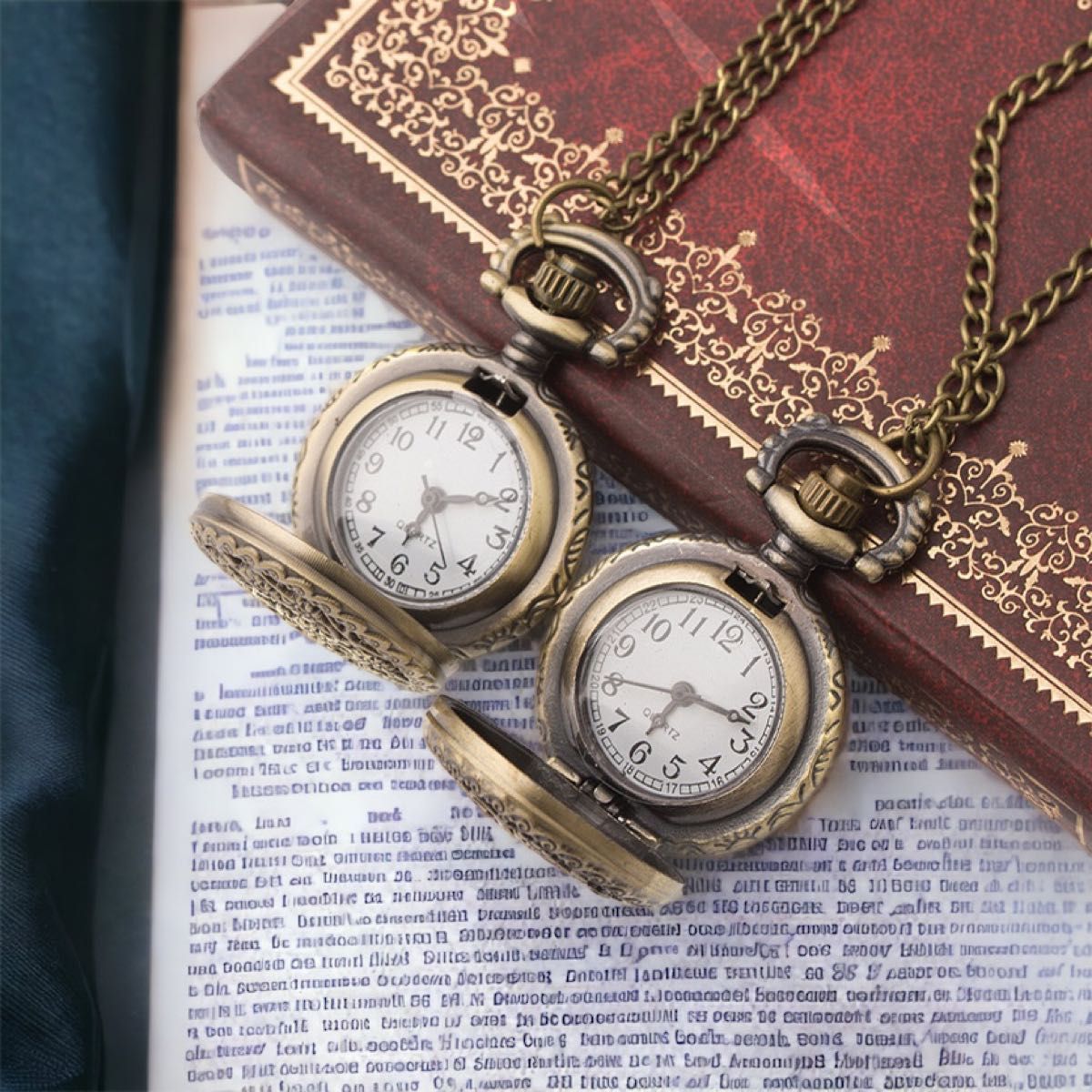 アクセサリー 懐中時計 小さな時計 ネックレス クラシック アンティーク レトロ ヴィンテージ 時計 ペンダント 新品