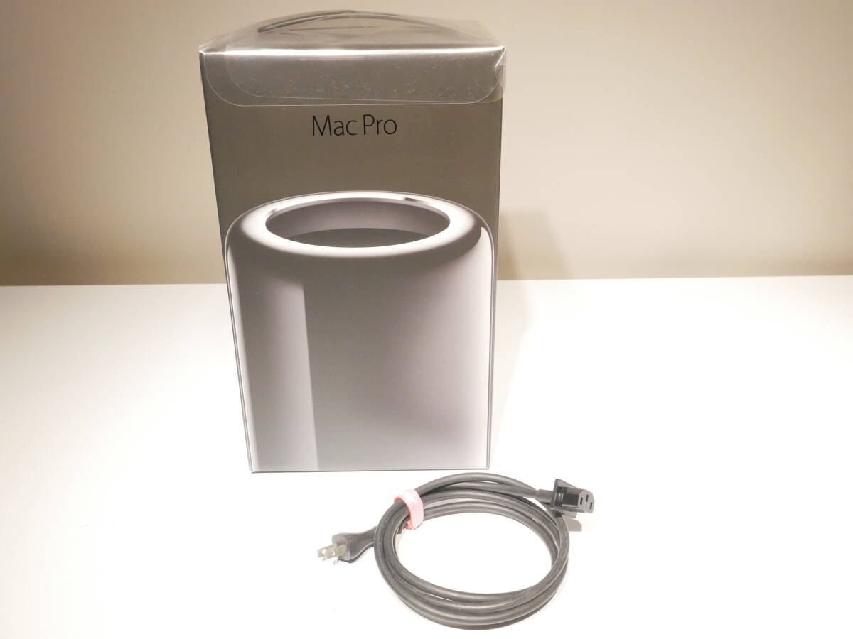 SALE!! оригинальная коробка ( чай коробка ) имеется Apple Mac Pro late 2013 Intel Xeon E5 3.5GHz 6Core память 32GB SSD 1TB двойной AMD FirePro D500