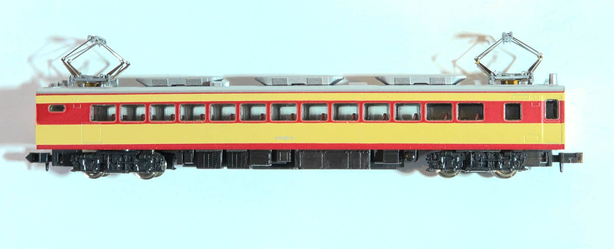 【F37740】KATO「モロ181」ケースなし動力なし 181系特急形電車 ジャンク 中古Nゲージの画像4