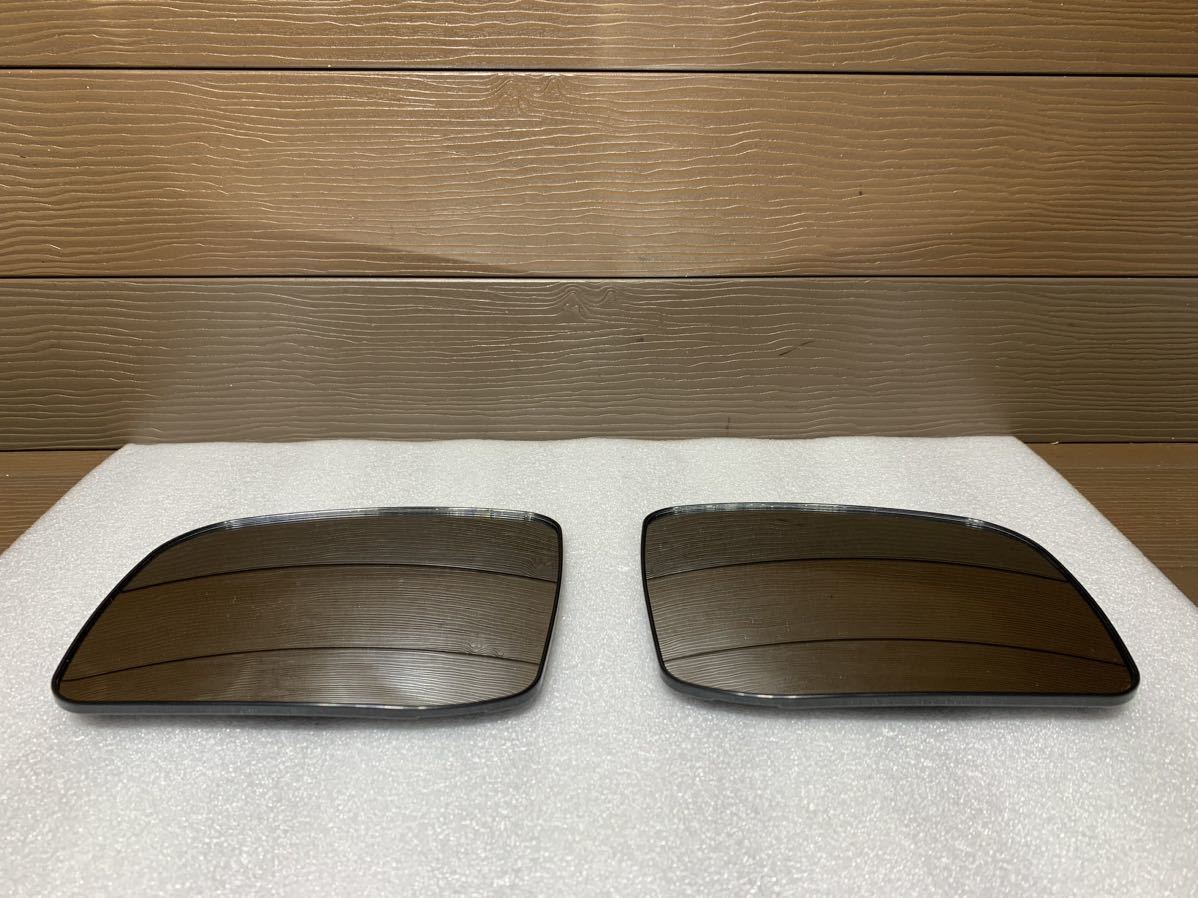 C26 Serena Highway Star Nissan original door mirror lens left right set mirror lens NISSAN SERENA