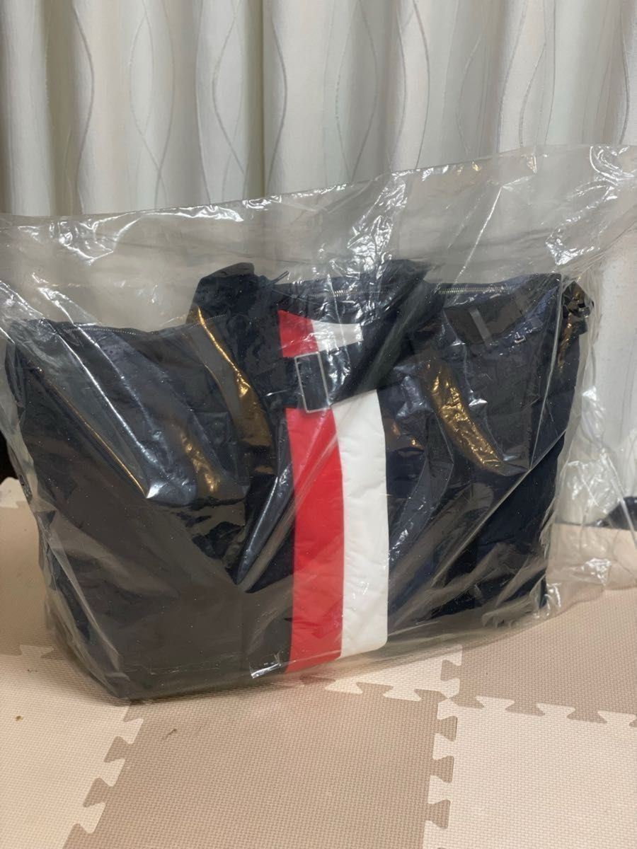 新品・未使用・未開封 Moncler モンクレール トリコロール 新品・未使用・未開封 Moncler モンクレール トリコロール