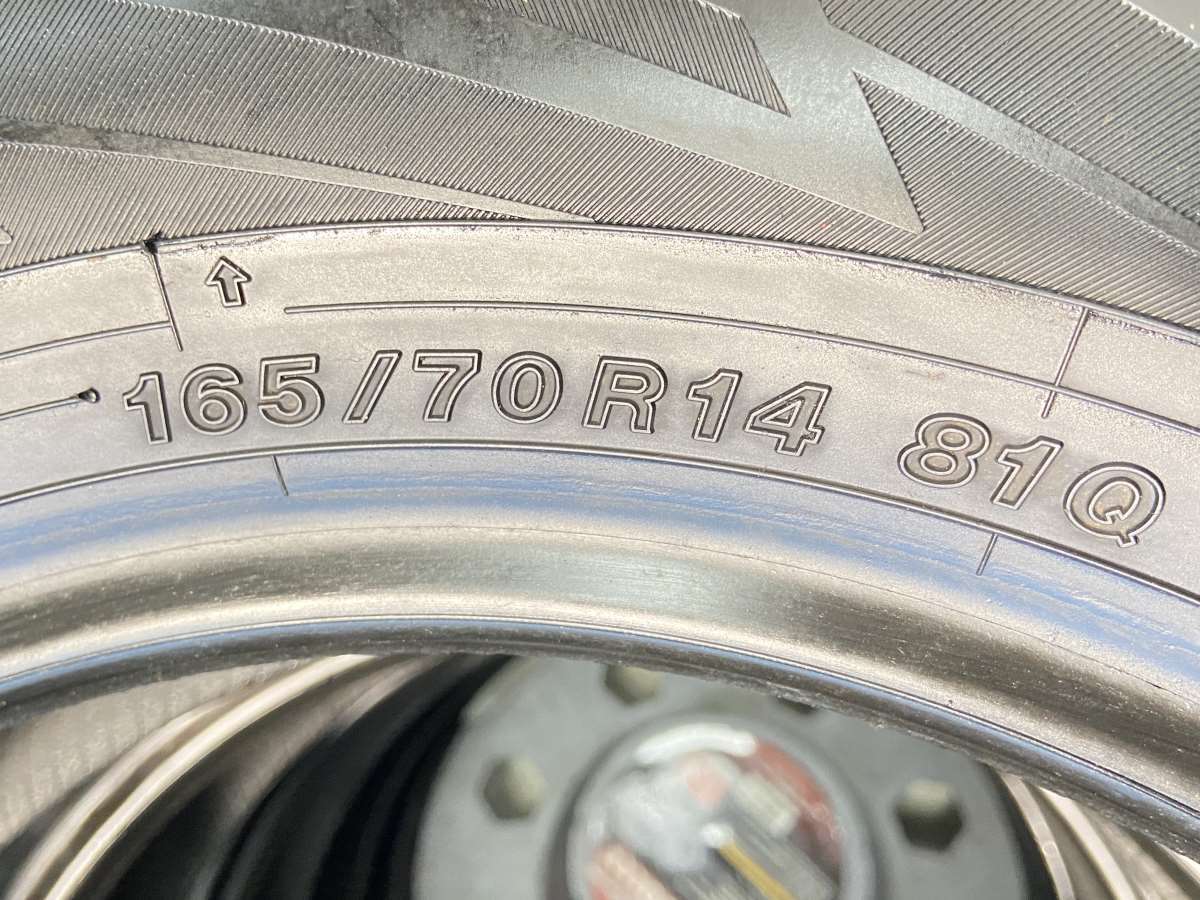 中古タイヤ スタッドレスタイヤ 4本セット 165/70R14 ヨコハマ アイスガード iG70_画像5