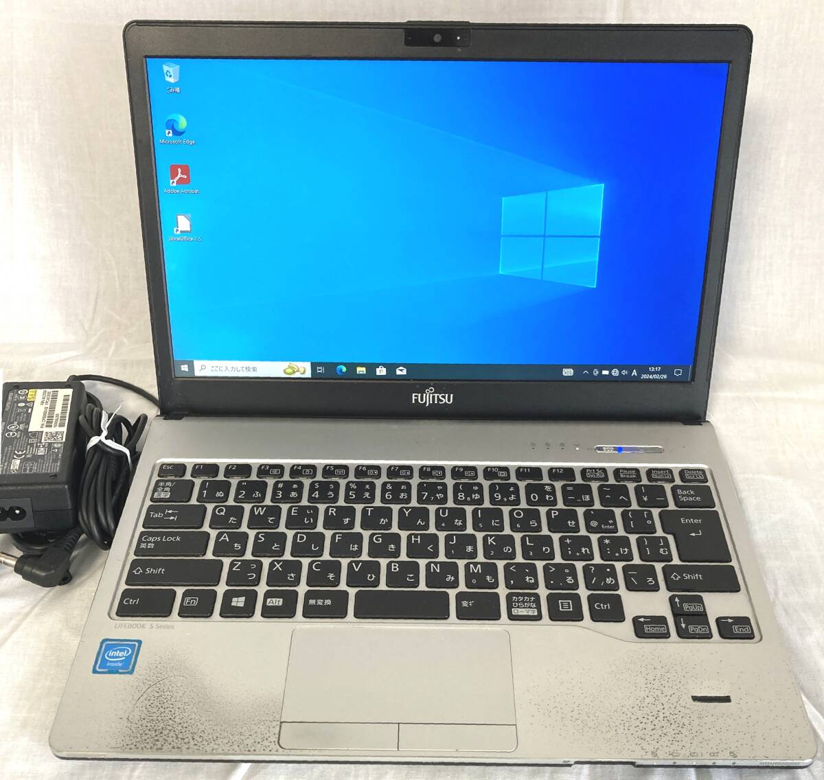  格安！！　富士通 LIFEBOOK S936M/ Intel Celeron-3955U/ 4GB/ 128GB 送料無料、即使用できます_画像1