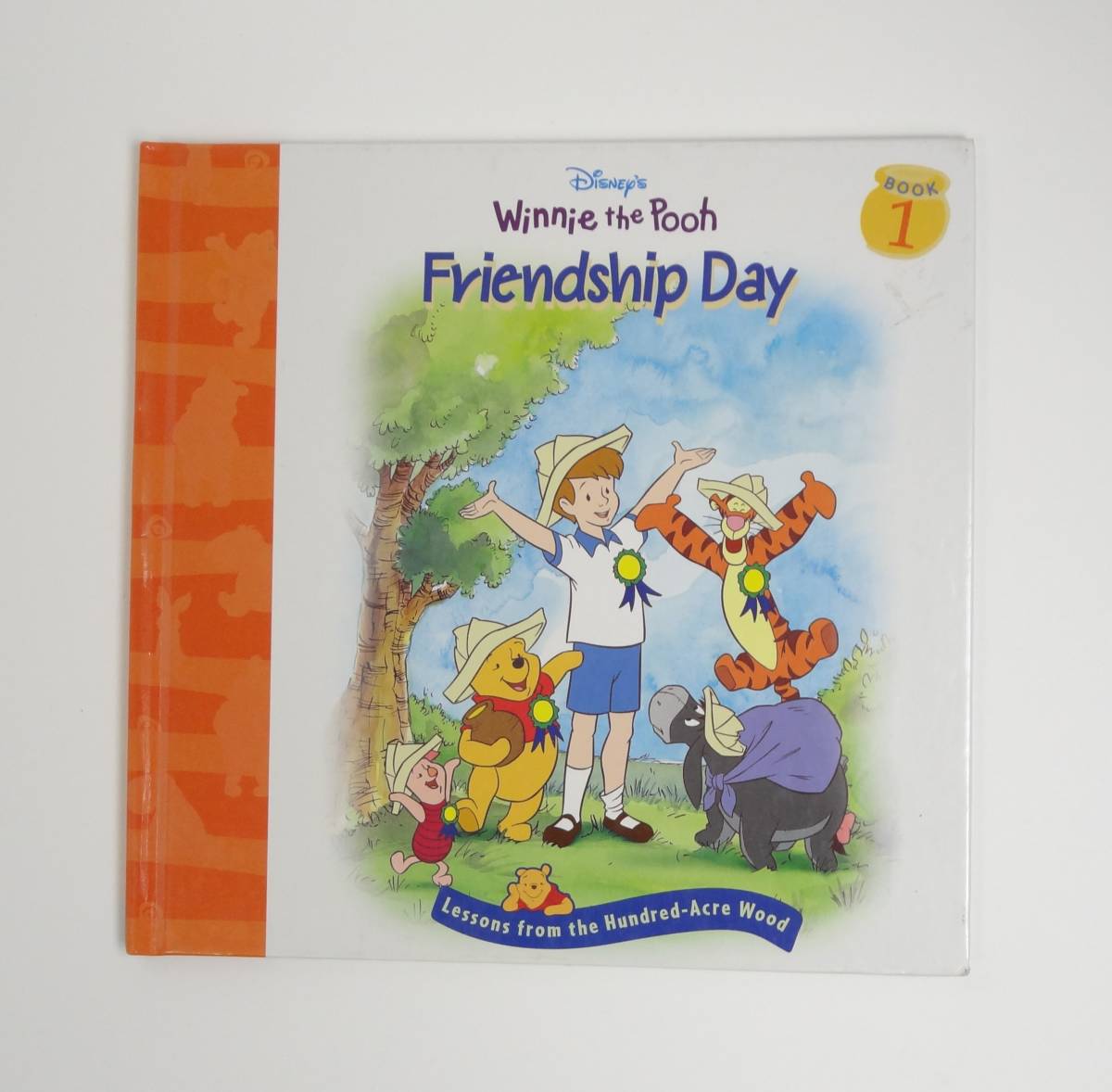 【英語】くまのプーさん★ディズニー★Winnie the Pooh★Friendship Day★ハードカバー★洋書絵本［19］_画像1