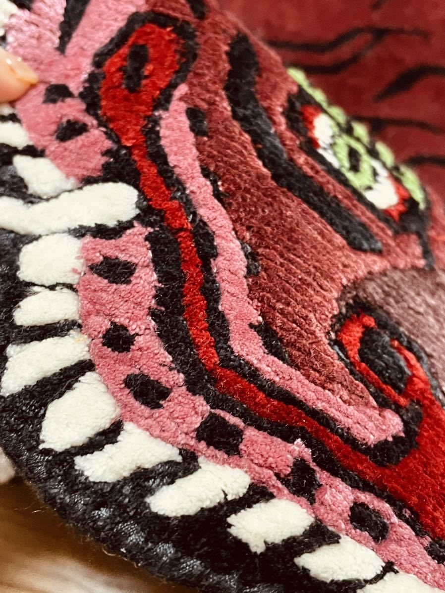 《SALE》新品 未使用 シルク チベタンタイガー 虎 チベット絨毯 M 90㎝　ラグマット チベタンラグ トラ 