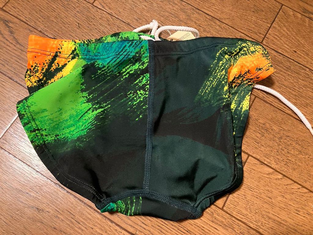 【新品】スピード　Speedo 競泳水着　グリーン　M_画像3