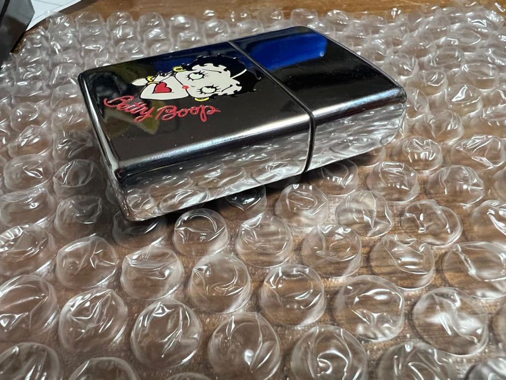 1000スタ】希少 ベティちゃん Zippo 93年製 鏡面 ジッポー ライター 限定 J IX Bettyちゃん_画像3