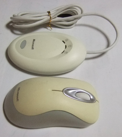 MS Wireless Optical Mouse 2000(白)。_画像1