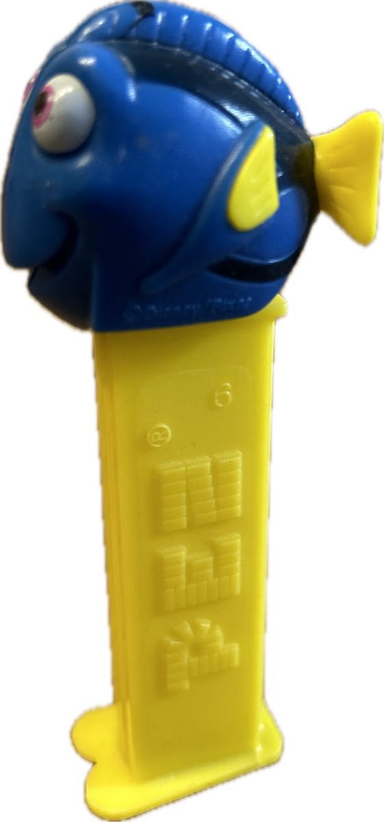 PEZ ペッツ　コレクション　ファインディングニモ　ドリー　レトロ　ホビー