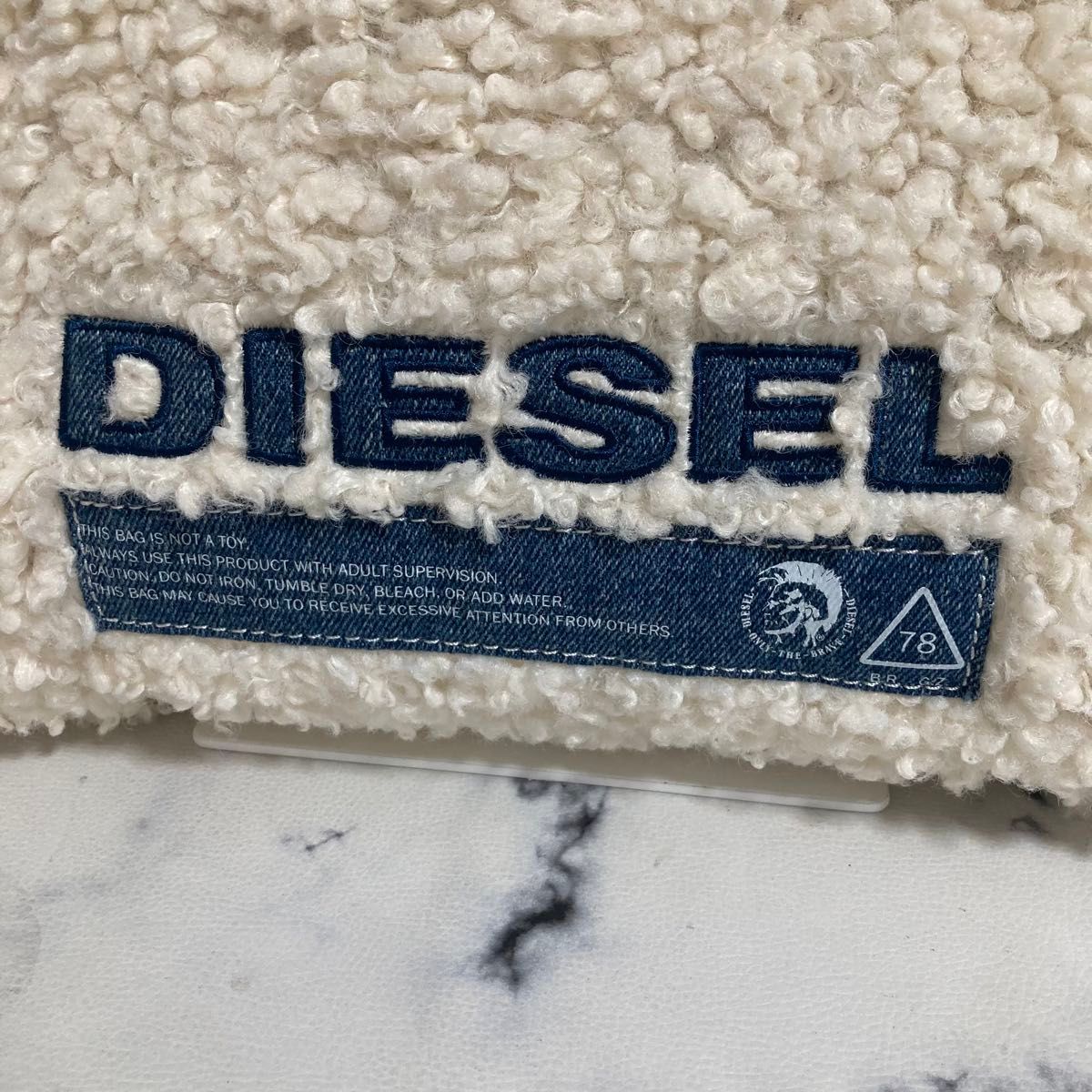 極美品 DIESEL ディーゼル リバーシブル デニム ボア トート 極美品 DIESEL ディーゼル リバーシブル デニム ボア トート