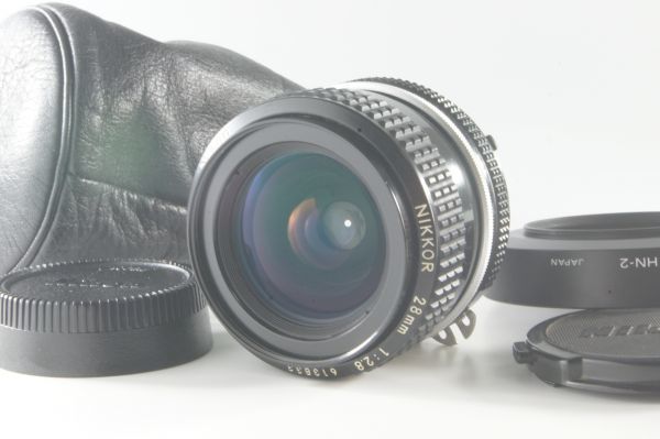 ま08★人気レンズ光学極上美品★ Nikon ニコン Ai NIKKOR 28mm F2.8 hn-ihbb_付属品多数
