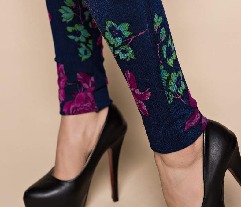  lady's rose floral print Denim manner leggings flexible stretch material 